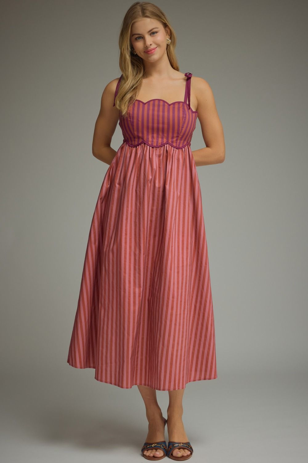 S94463_PLUM_5584570